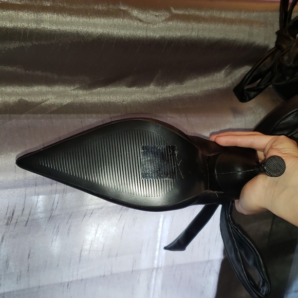 Fashion Nova lace up heels - Picture 5 of 8